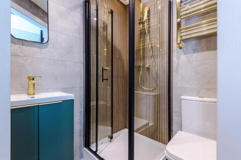 459RochdaleOldRoad-HMO-138.JPG