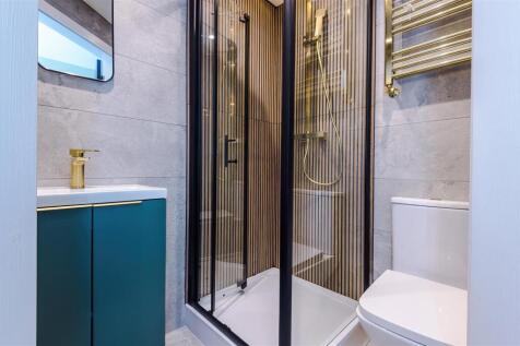459RochdaleOldRoad-HMO-139.JPG