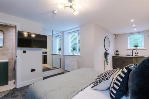459RochdaleOldRoad-HMO-29.JPG