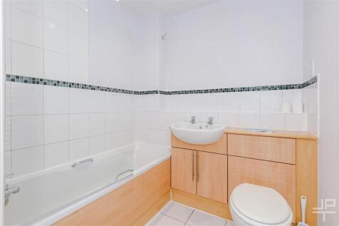 BrowsholmeCourt-JPT-12.jpg