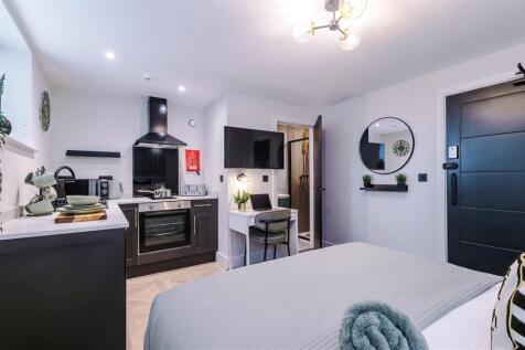 459RochdaleOldRoad-HMO-77.JPG