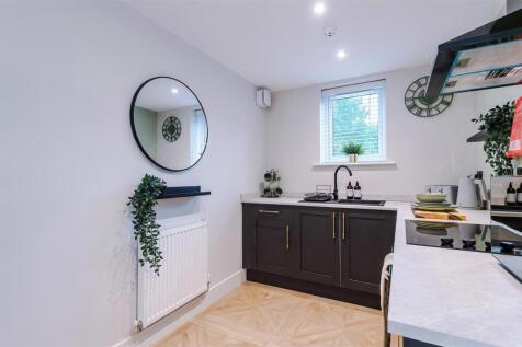 459RochdaleOldRoad-HMO-42.JPG