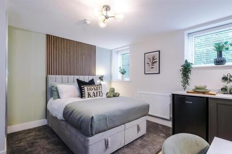 459RochdaleOldRoad-HMO-82.JPG