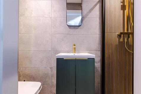 459RochdaleOldRoad-HMO-86.JPG
