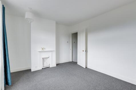 85 Kent Road 6.jpg