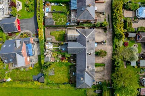 6, Hillside Drive Burton Joyce, Nottinghamshire, N