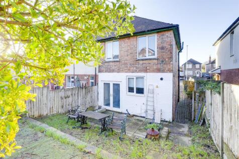 04 Cavendish Road.jpg