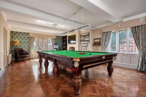 Snooker Room