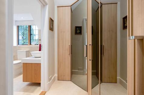 Dressing Area