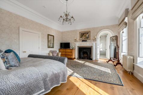 Principal Bed
