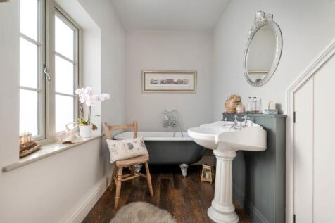 Downstairs Bath