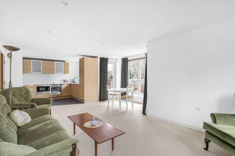 Reception/Kitchen