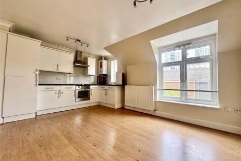 Reception/Kitchen