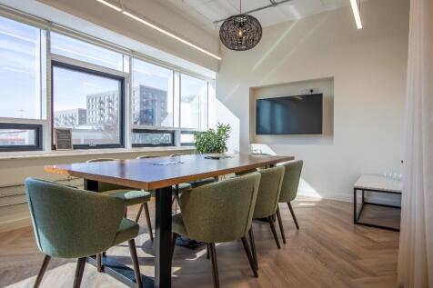 8 Person Meeting Roo