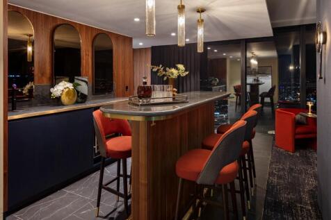 Screening Room bar 