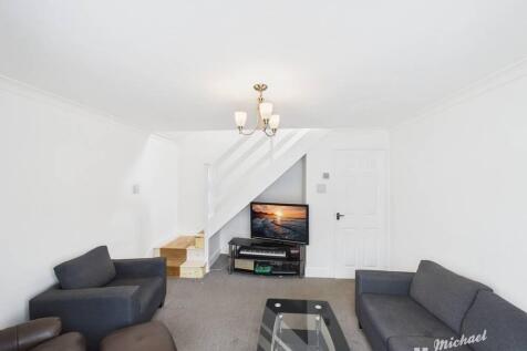 CAM02773G0-PR0359-STILL009-thumbnail-h750-70