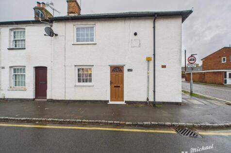 CAM02773G0-PR0378-STILL021