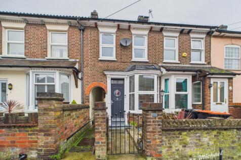 CAM02773G0-PR0392-STILL017