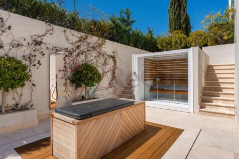 Outdoor Relax Area