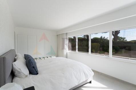 Primary bedroom 1