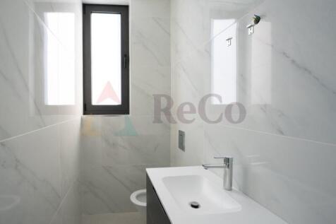 Guest Toilet