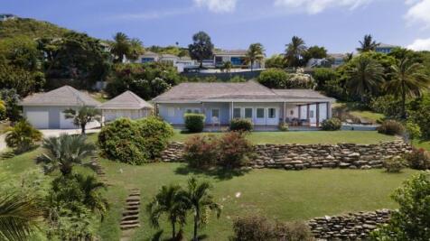 Villa Aura