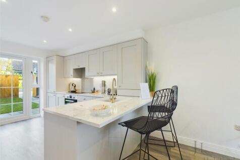 Kitchen/Living Area