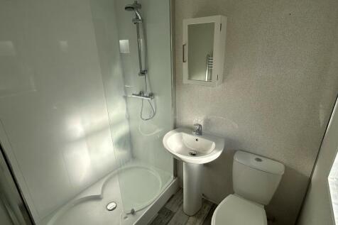 Bathroom T202411151126.jpg