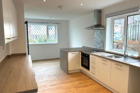 Kitchen T202409261317.jpg