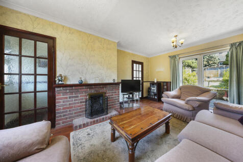 Living Room2 T202505211048.jpg