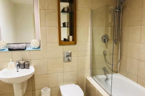 Bathroom T202407191118.jpg