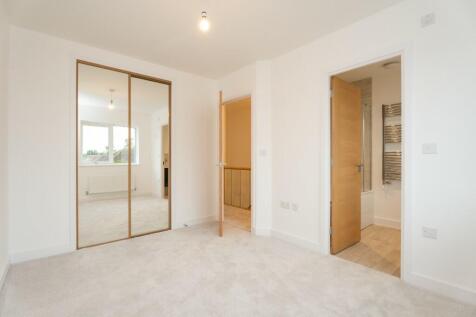 Example Ensuite Bed