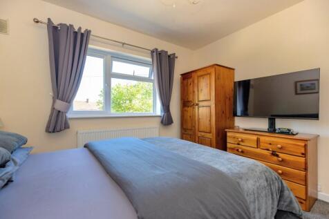 Bedroom2