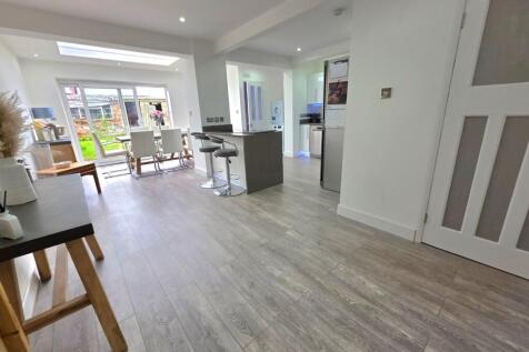 Kitchen/Dining/Livin