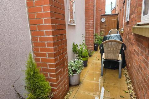 Rear Courtyard