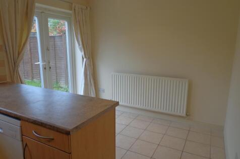 Kitchen / Dining Roo