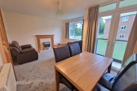 Living Room/Diner