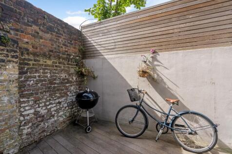 Private garden