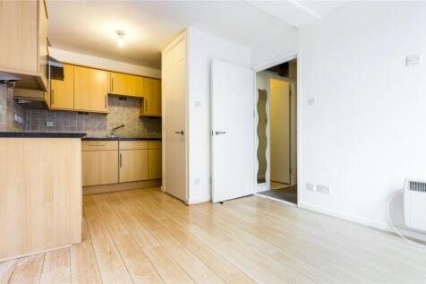 Living Room/Kitchen