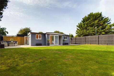 Cabin / Summer House