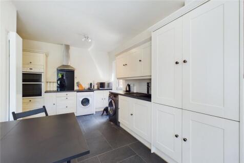 Kitchen / Utility