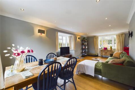 Living / Dining Room