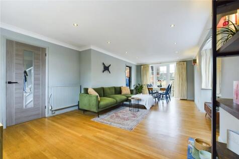 Living / Dining Room