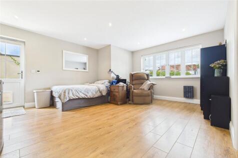 Reception / Bedroom
