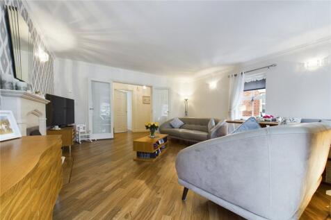 Living / Dining Room