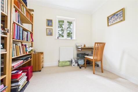 Bedroom/Office