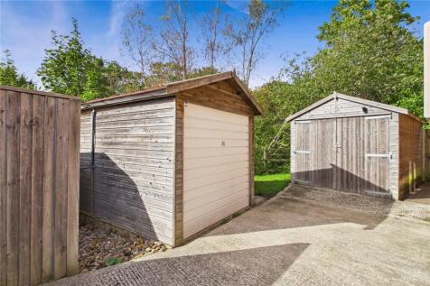 Garage/Storage