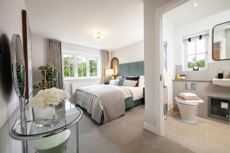 Millside Grange, 3 bedroom showhome, principal bedroom with