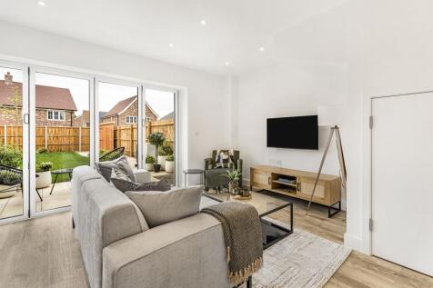 Millside Grange, show home, living