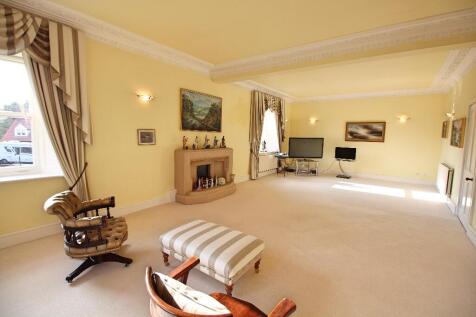 Bedroom/Lounge
